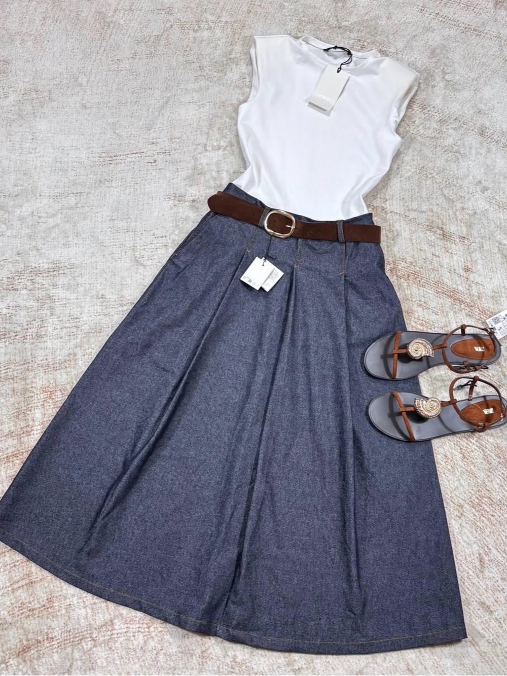 Classic A-Line Midi Skirt in Dark Denim - Picture 5 of 8